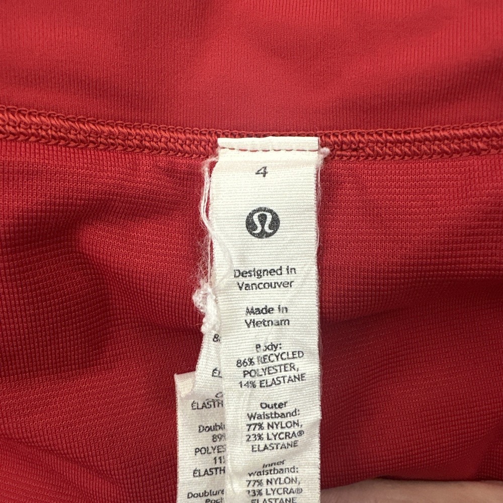 Lululemon Speed Up Shorts Low Rise 2.5" Dark Red Athletic Athleisure Women's 4 - Picture 5 of 8